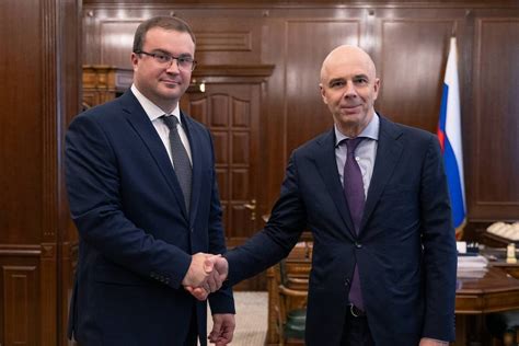 Встреча финансового лидера: Силуанов и Хоценко обсудили перспективы Омской области